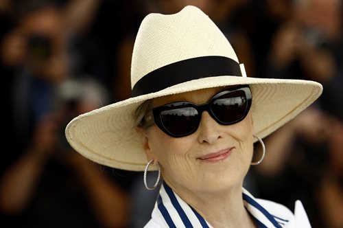 H Μέριλ Στριπ έφτασε στις Κάννες- Θα τιμηθεί με Χρυσή Σφαίρα για το σύνολο της καριέρας της