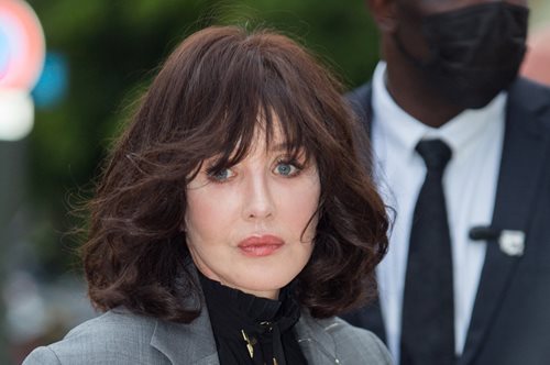 Η ηθοποιός Ιζαμπέλ Ατζανί καταδικάστηκε για φοροδιαφυγή- οφείλει 250.000 ευρώ στο Κράτος