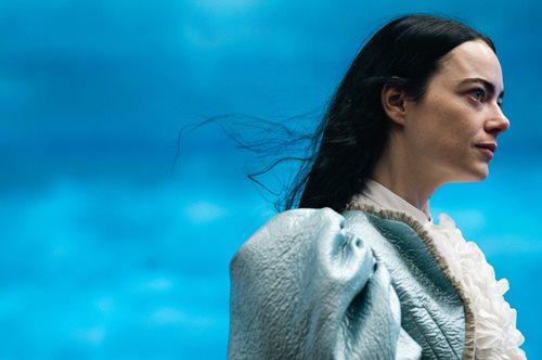 Μουσείο Μπενάκη: Τα φαντασμαγορικά κοστούμια από την ταινία Poor Things έρχονται στην Αθήνα