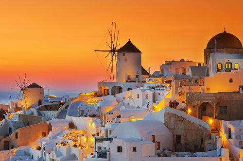 5 ηλιοβασιλέματα στην Ελλάδα που μαγεύουν όλο τον πλανήτη