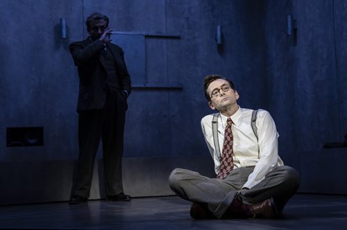 Θέατρο: Μετάδοση της παράστασης Good με τον Ντέηβιντ Τένναντ από το Λονδίνο στο Μέγαρο Μουσικής