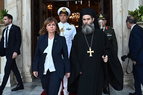 Κατερίνα Σακελλαροπούλου: 