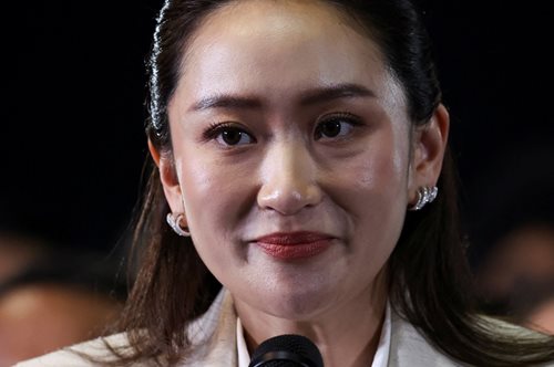 Ταϋλάνδη: Εξελέγη σήμερα η νεότερη πρωθυπουργός στην ιστορία της Ταϊλάνδης, η Παετονγκτάρν Σιναουάτρα