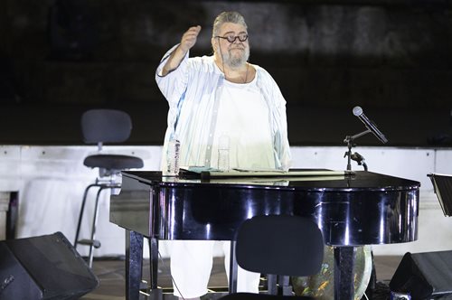 Σάλος με το χυδαίο σχόλιο Τριανταφυλλόπουλου για Κραουνάκη, Κασσελάκη και Τάιλερ