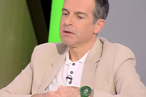 O Άρης Καβατζίκης συγκίνησε μιλώντας για το πένθος του