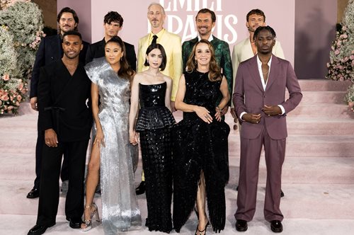 Emily in Paris: Η λαμπερή πρεμιέρα στο Λος Άντζελες- Φωτογραφίες