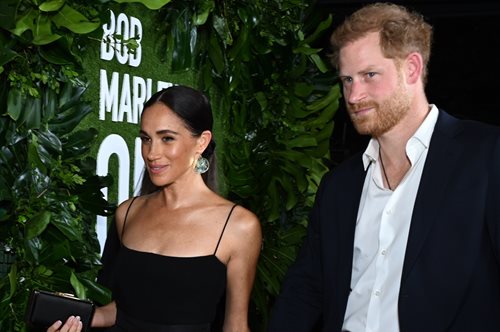 Χάρι και Μέγκαν εμφανίστηκαν σε πρεμιέρα ταινίας όσο η Κέιτ Μίντλετον νοσηλεύεται