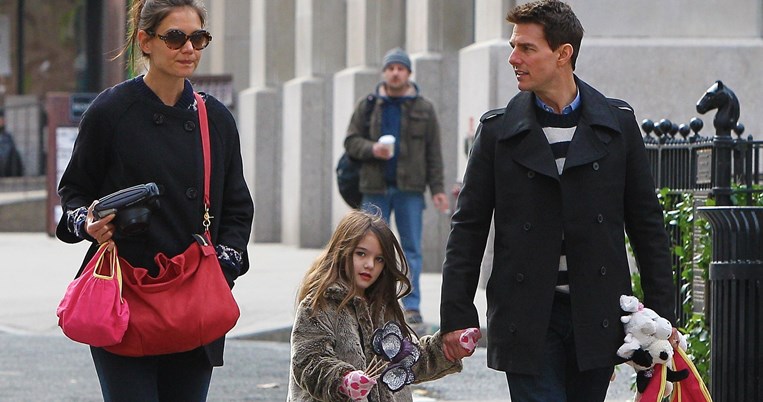 Katie Holmes, Tom Cruise and Suri Cruise