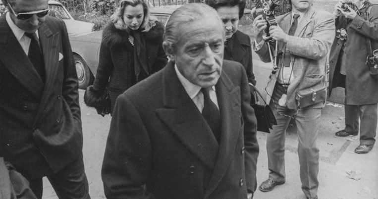 Σταύρος Νιάρχος