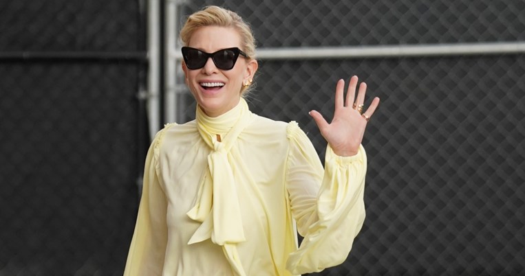 Κέιτ Μπλάνσετ: Η κομψή εμφάνιση με το πιο απρόσμενο τζιν