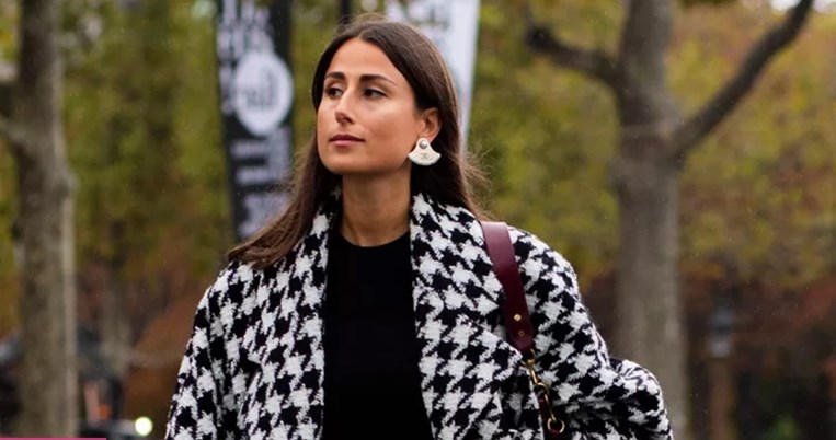 petite σιλουετα