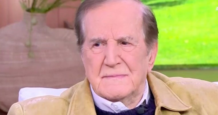 Γιώργος Κωνσταντίνου