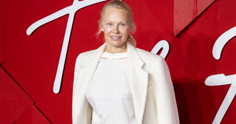 παμελα_αντερσον