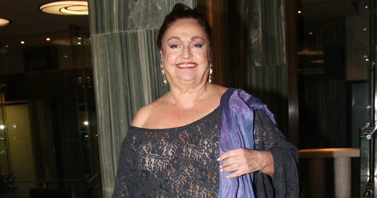 μίρκα παπακωνσταντίνου