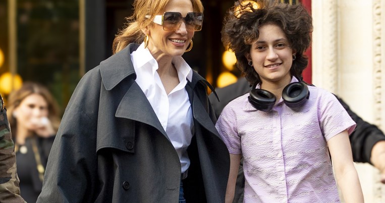 Jennifer Lopez_ Emme