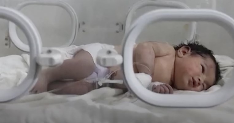 Aya baby, Συρία