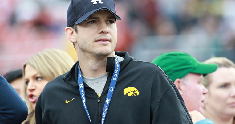 Άστον Κουτσερ