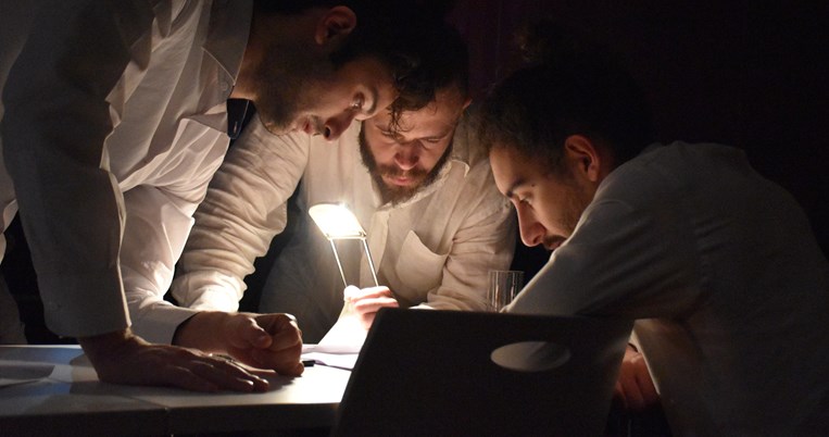 Κάφκα, παράσταση Ο Πατέρας