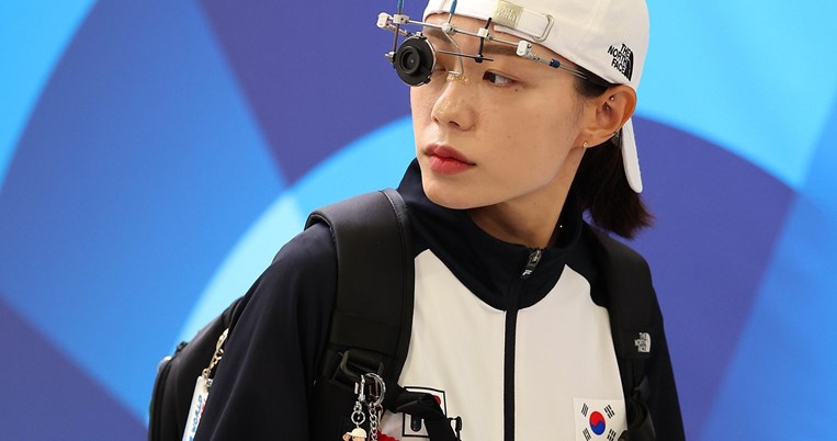 coverKim_Yeji_Paris_