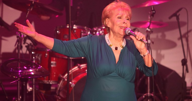 Κλειώ Δενάρδου