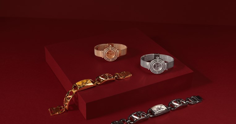 modivo_αξεσουαρ