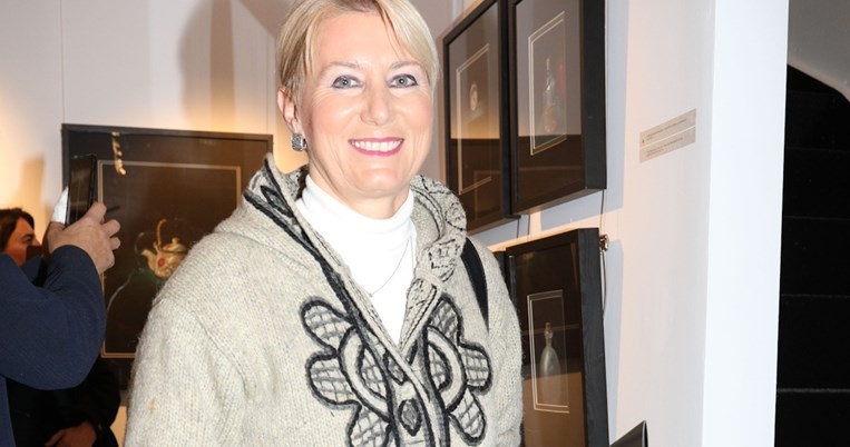 Νατάσα Παζαΐτη