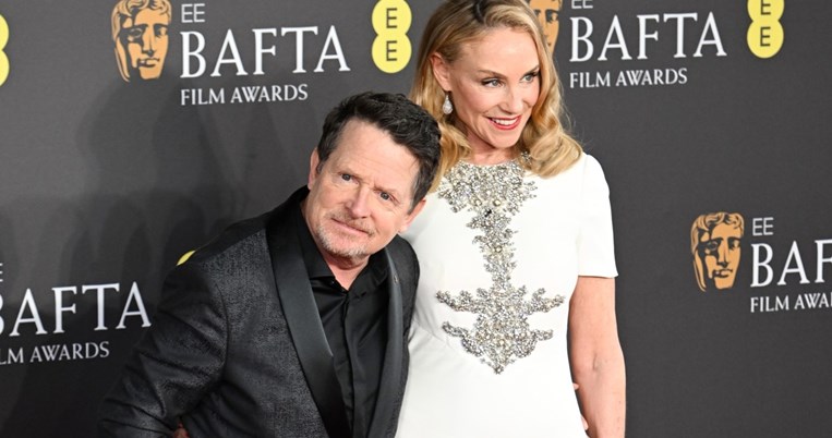 φοξ_εμφανιση