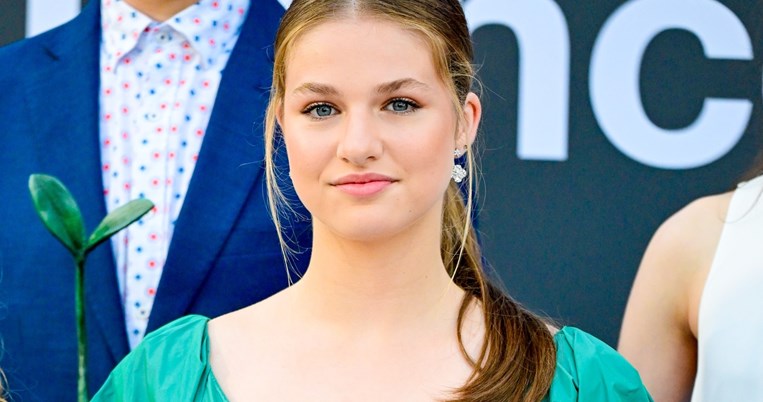 πριγκιπισσα_λεονόρ