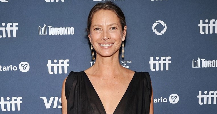 Το συστατικό που αναζητούν στην περιποίηση οι γυναίκες άνω των 50