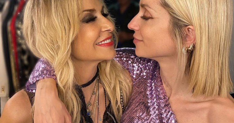 Σοφία Καρβέλλα