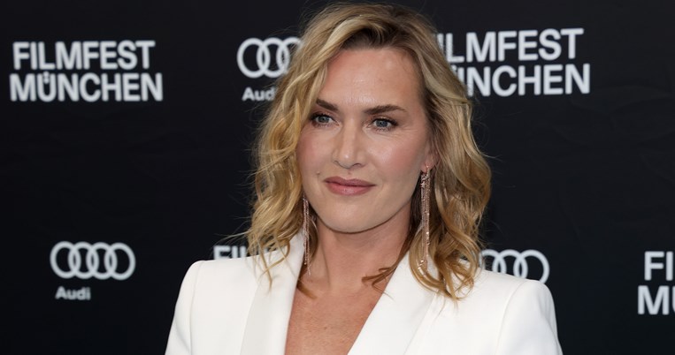 Κέιτ Γουίνσλετ, Λευκό κοστούμι, Λι Μίλερ