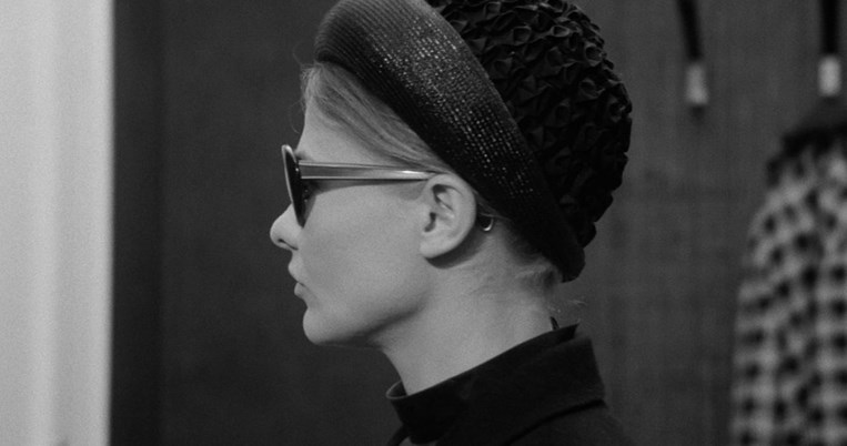 Αφιέρωμα  Μάρτα Μέσαρος