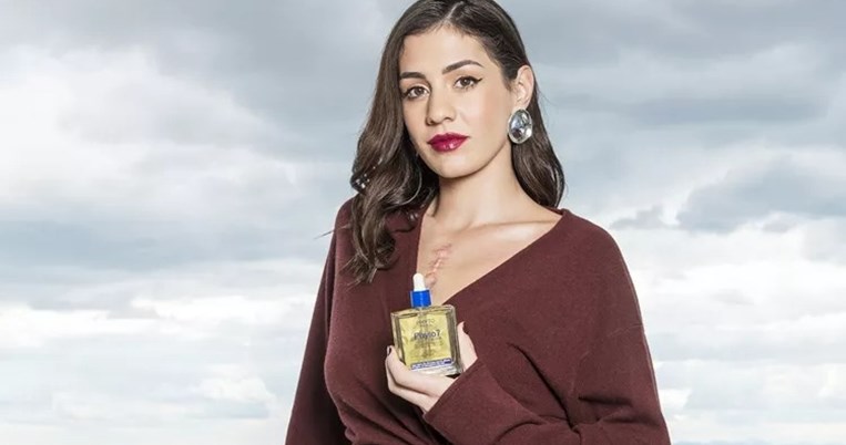 παυλοπουλου