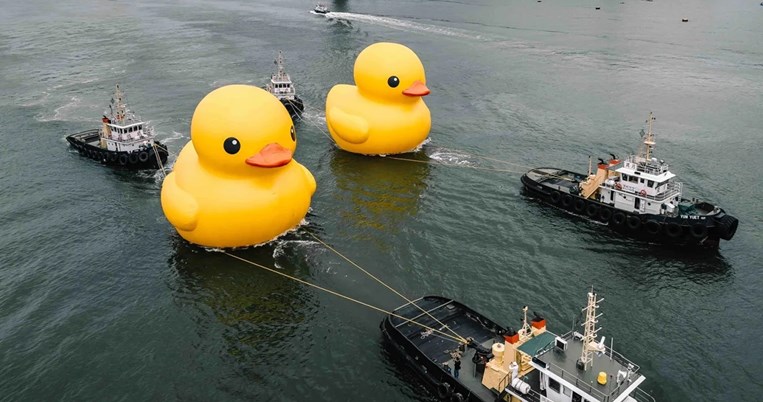 rubber-duck-hong-kong