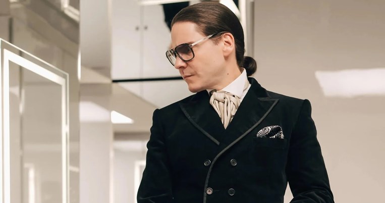 "Becoming Karl Lagerfeld