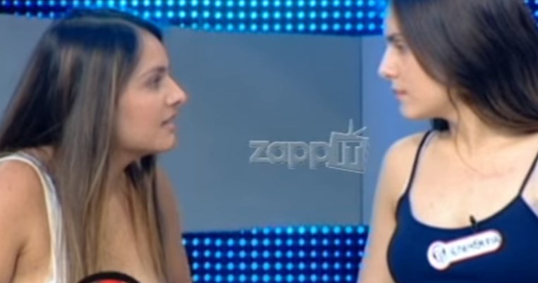 «Όχι ρε, το άλλο!». Ο χωρίς λόγο εκνευρισμός της παίκτριας στο Ρουκ Ζουκ