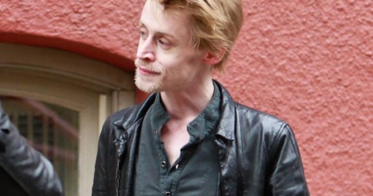 Ο πρωταγωνιστής από το Μόνος στο Σπίτι έκοψε τις κακές συνήθειες και μοιάζει να έχει συνέλθει 