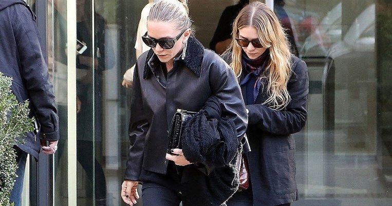 H Mary Kate Olsen θέλει να μας πείσει να φορέσουμε αυτές τις χοντροκομμένες μπότες τη νέα σεζόν