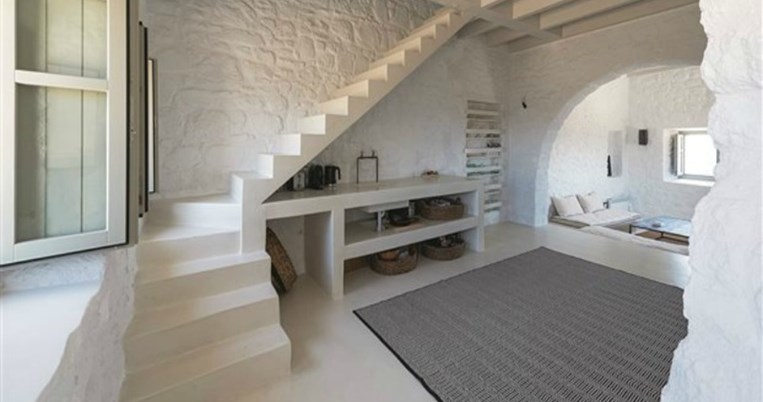 Το ομορφότερο σπίτι του Αιγαίου βρίσκεται στη Νίσυρο. Πώς από αετοφωλιά έγινε πολυτελής κατοικία