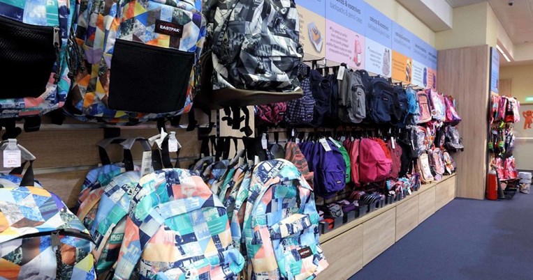 Public: Πήγα για τσάντα των παιδιών αλλά πήρα και μία δικιά μου 