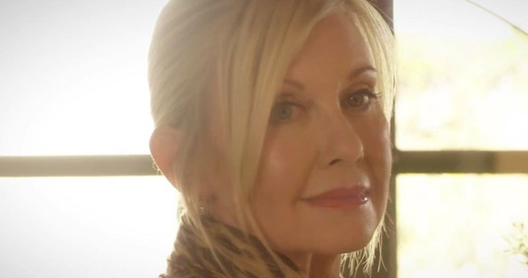 Ολίβια Νιούτον Τζον: «Η θεραπευτική κάνναβη με βοηθά ν' αντιμετωπίσω τον καρκίνο» 