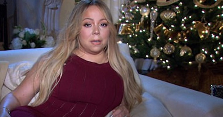 Παρουσιαστής διάσημης εκπομπής έκοψε στη μέση συνέντεξη της Mariah Carey επειδή έκανε σαν τρελή