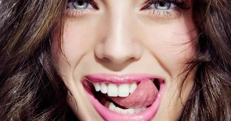 Το ένα και μοναδικό πράγμα στο πρόσωπό σου που σε μεγαλώνει χωρίς λόγο 