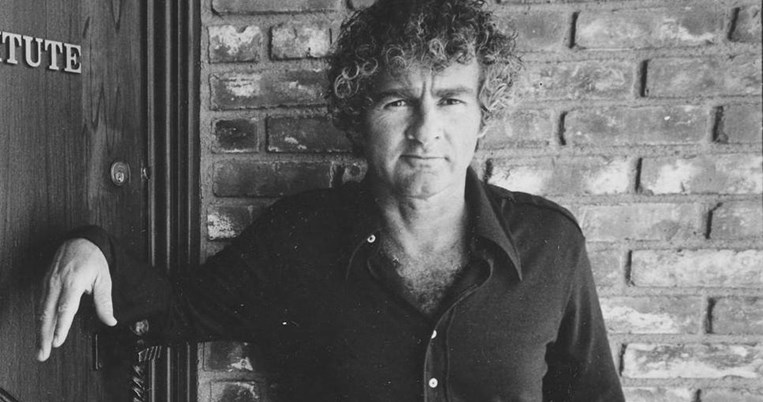 Η παράξενη ιστορία του ψυχολόγου που θεράπευε τους ανθρώπους με κραυγές 