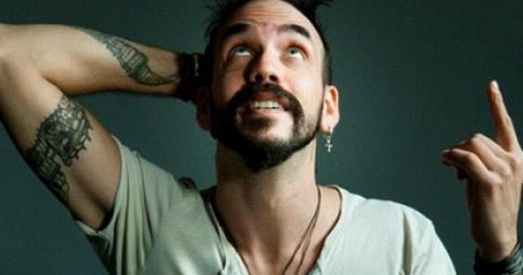 Αν έχεις πάρει φόρα. Ο Πάνος Μουζουράκης θα κάνει δοκιμαστικό για την πιο διάσημη αμερικανική σειρά 