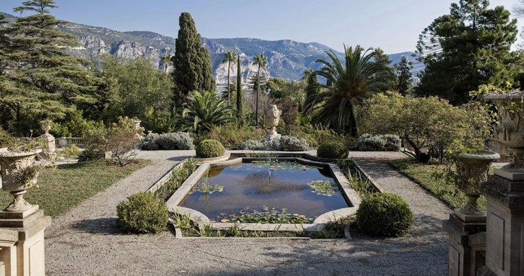 Το πιο σοκαριστικά ακριβό και πολυτελές σπίτι του κόσμου πωλείται