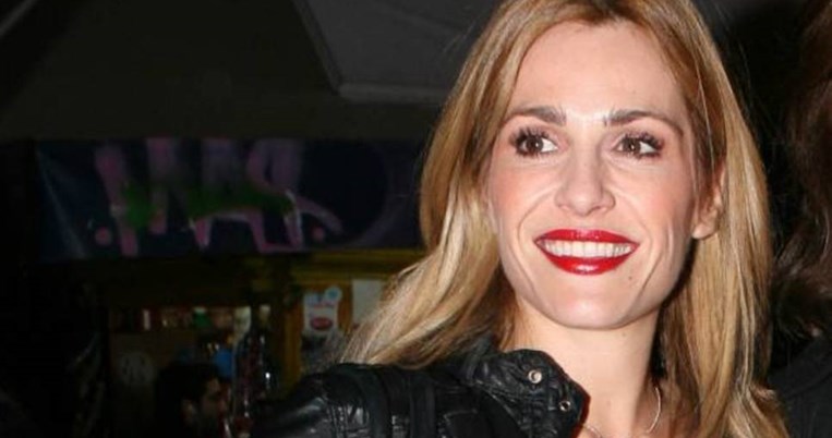 H Τζένη Μπότση σχολιάζει για πρώτη φορά την ατάκα «Τι έγινε Κωστάκη; Σε γουστάρει η χωριάτισσα;»