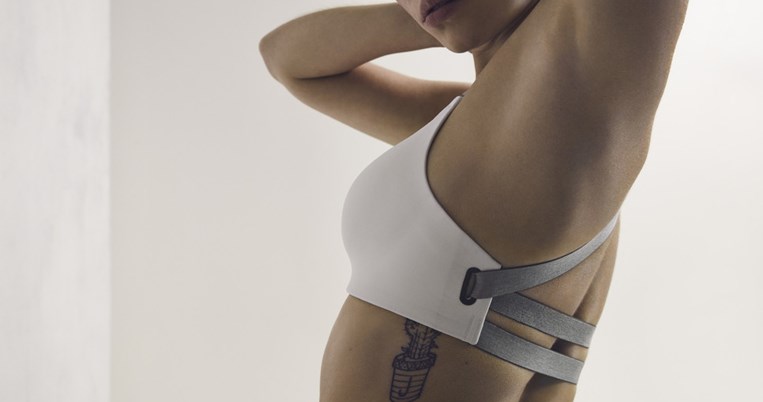 Η επαναστατική τεχνολογία στα αθλητικά σουτιέν της Nike που ταιριάζουν σε όλα τα είδη προπονήσεων 