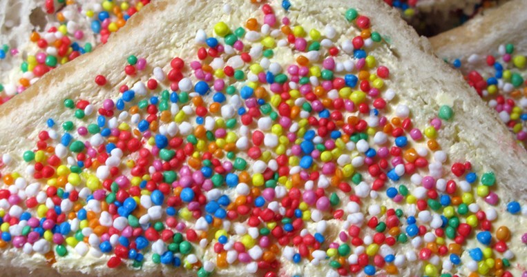 Fairy Bread: Το χαρούμενο ψωμί που έχει τρελάνει όλο τον πλανήτη