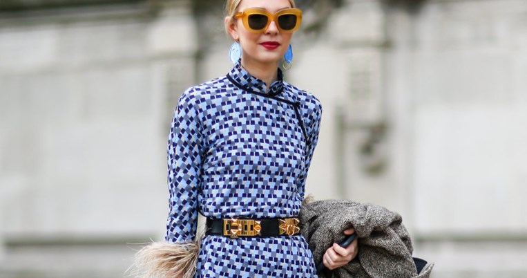 Είδαμε τα εξωφρενικά περίτεχνα παπούτσια που αγοράζουν αυτή τη στιγμή οι Παριζιάνες 